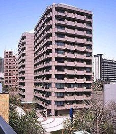 城山トラストコート